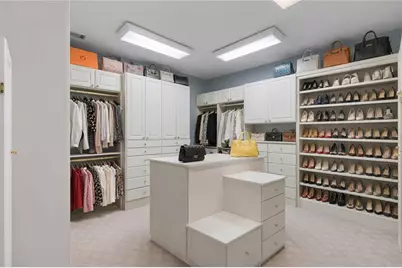 675 W Paces Ferry Unit #10 Road NW, Atlanta, GA 30327 - Photo 33