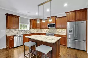 923 Van Briggle Path NE, Sugar Hill, GA 30518 - Photo 5