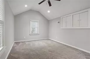 1197 Goodwin Rd, Atlanta, GA 30324 - Photo 37