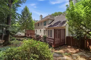 810 Devenish Ln, Roswell, GA 30075 - Photo 47