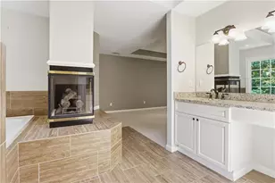 810 Devenish Ln, Roswell, GA 30075 - Photo 33