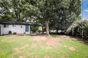 1076 Vonda Ln SW, Mableton, GA 30126 - Photo 11