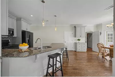 1025 Fairwood Court NW, Acworth, GA 30101 - Photo 13
