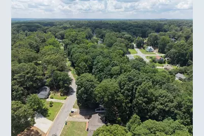 656 Lakeridge Drive SE, Conyers, GA 30094 - Photo 5