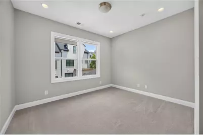 124 W Wieuca Road NE, Sandy Springs, GA 30342 - Photo 11