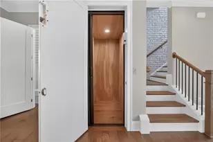 124 W Wieuca Rd NE, Sandy Springs, GA 30342 - Photo 23