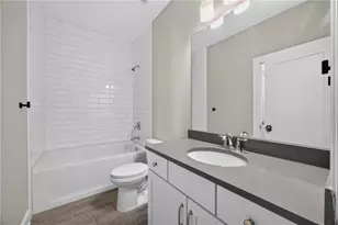 124 W Wieuca Rd NE, Sandy Springs, GA 30342 - Photo 21