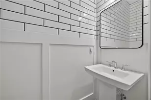 124 W Wieuca Rd NE, Sandy Springs, GA 30342 - Photo 9