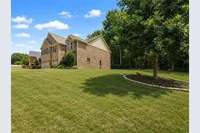 2015 Chapel Estates Lane, Dacula, GA 30019 - Photo 9
