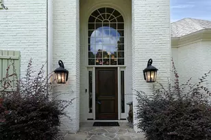 665 Falls Lake Dr, Johns Creek, GA 30022 - Photo 3