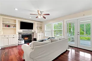 2195 Whitehall Dr NE, Marietta, GA 30066 - Photo 13