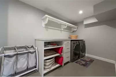 3590 Ivy Road NE, Atlanta, GA 30342 - Photo 43