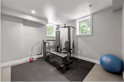 3590 Ivy Road NE, Atlanta, GA 30342 - Photo 47