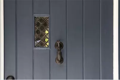 3590 Ivy Road NE, Atlanta, GA 30342 - Photo 9