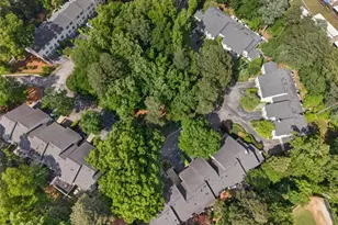 11 Mooregate Square NW, Atlanta, GA 30327 - Photo 3