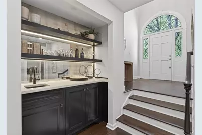 11 Mooregate Square NW, Atlanta, GA 30327 - Photo 9