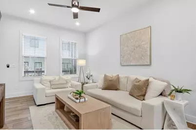 4455 Dandelion Lane, Atlanta, GA 30342 - Photo 15