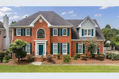 5795 Dovnick Drive SW, Lilburn, GA 30047 - Photo 3