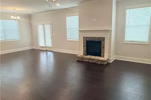 5295 Blue Mountain Ln, Cumming, GA 30040 - Photo 9