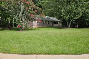 2726 Ravenwood Dr, Snellville, GA 30078 - Photo 7