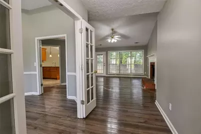 680 Trellis Pond Court, Lawrenceville, GA 30043 - Photo 5