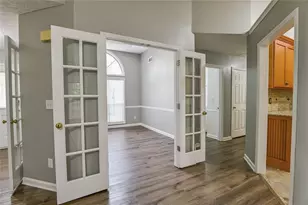 680 Trellis Pond Ct, Lawrenceville, GA 30043 - Photo 13