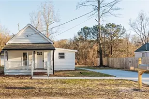 104 Sargent Kennon St, Newnan, GA 30263 - Photo 1