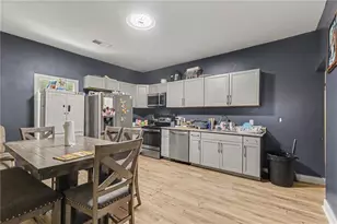 104 Sargent Kennon St, Newnan, GA 30263 - Photo 5