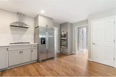1460 Midland Way, Lawrenceville, GA 30043 - Photo 15