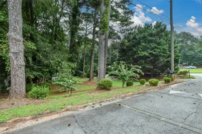 3274 Fern Drive, Tucker, GA 30084 - Photo 5