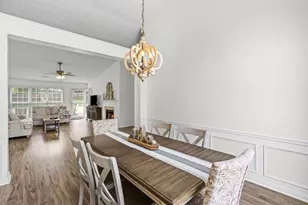 7065 Valley Landing Ct, Cumming, GA 30041 - Photo 9