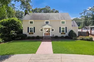 711 Maple Dr, Griffin, GA 30224 - Photo 1