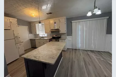 859 Sheppard Road, Stone Mountain, GA 30083 - Photo 3