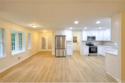 66 Lockring Drive, Lilburn, GA 30047 - Photo 7