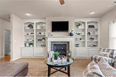 2015 Boxwood Lane, Canton, GA 30114 - Photo 3