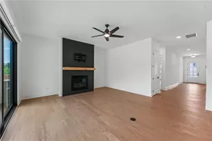 6405 Wallace Farms Dr, Cumming, GA 30028 - Photo 13