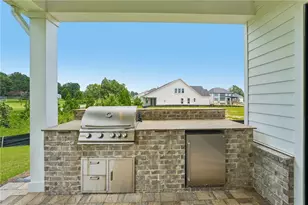 6405 Wallace Farms Dr, Cumming, GA 30028 - Photo 21
