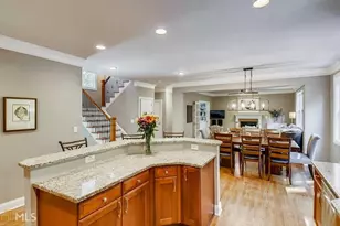 1655 Habershal Dr NW, Atlanta, GA 30318 - Photo 11