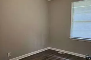 3069 McKenzie Rd, East Point, GA 30344 - Photo 9