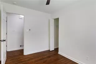 3230 Vanderbilt Ln NW, Atlanta, GA 30318 - Photo 23
