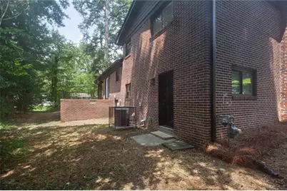 3230 Vanderbilt Lane NW, Atlanta, GA 30318 - Photo 33