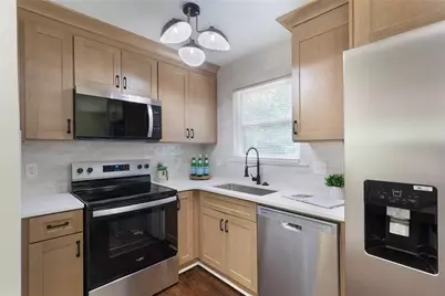3230 Vanderbilt Lane NW, Atlanta, GA 30318 - Photo 11