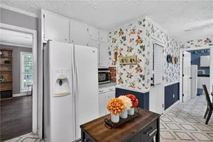 2868 Hickory Ln, Snellville, GA 30078 - Photo 17