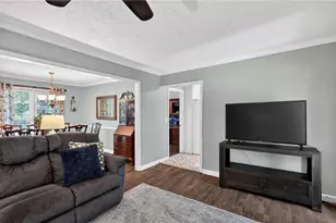 2868 Hickory Ln, Snellville, GA 30078 - Photo 9