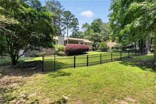 2868 Hickory Ln, Snellville, GA 30078 - Photo 33