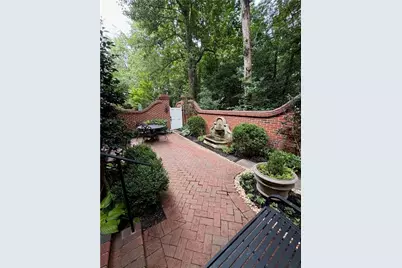 39 W Wesley Road NW #2, Atlanta, GA 30305 - Photo 13
