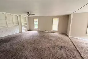 748 Greenhill Dr, Conyers, GA 30012 - Photo 3