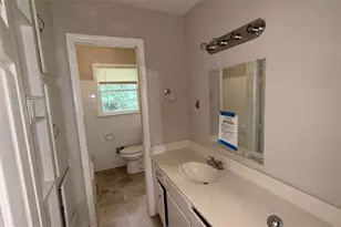 748 Greenhill Dr, Conyers, GA 30012 - Photo 9
