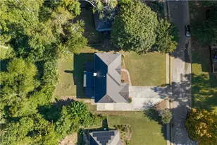 990 Allenbrook Ln, Roswell, GA 30075 - Photo 73