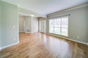 5715 Kennemore Dr, Alpharetta, GA 30004 - Photo 7
